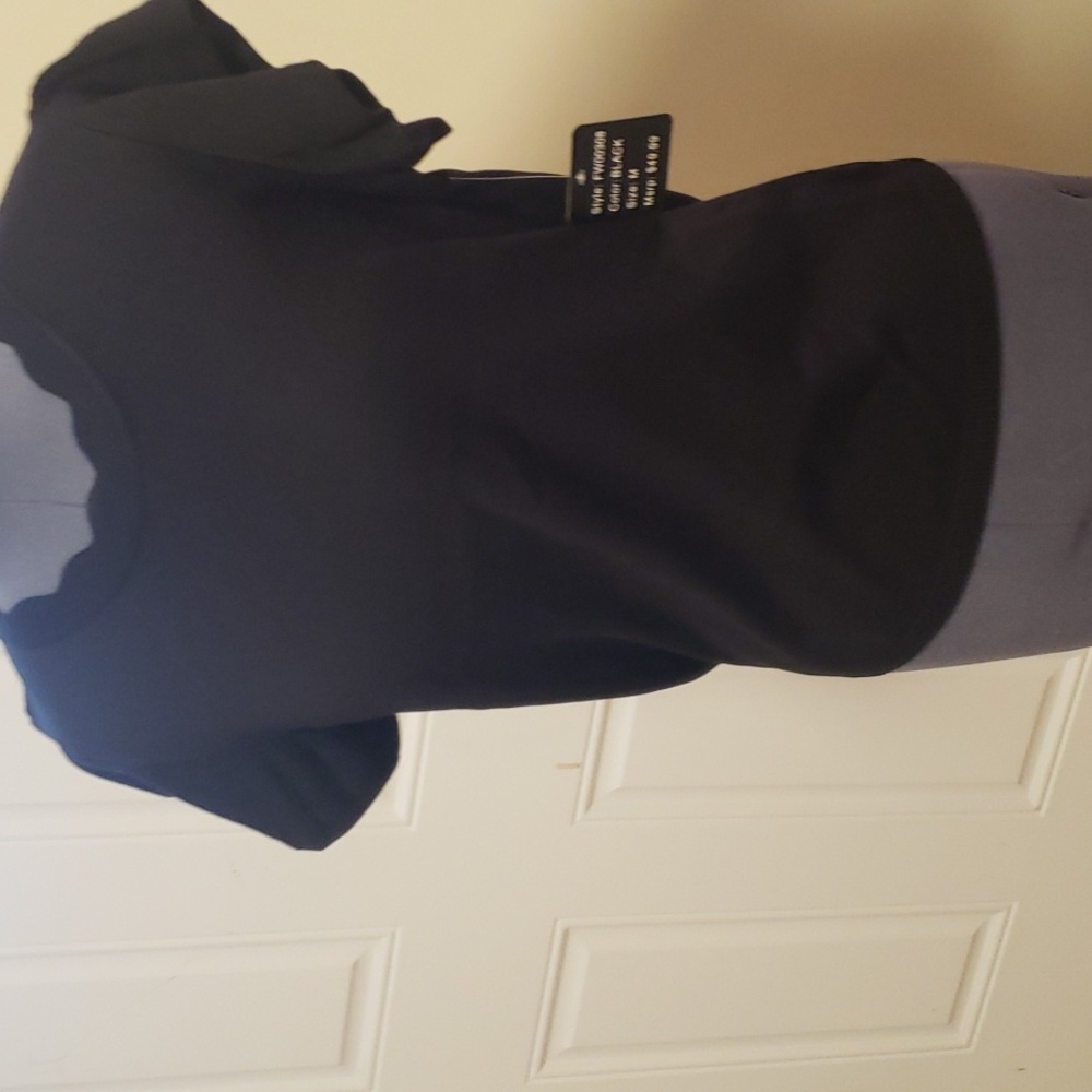 Black Blouse! - Picture 5 of 6